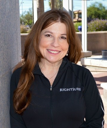 Photo of Michelle Arnold